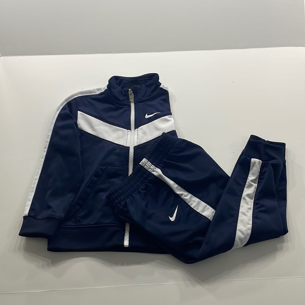 Navy blue and White Nike tracksuit 24 months